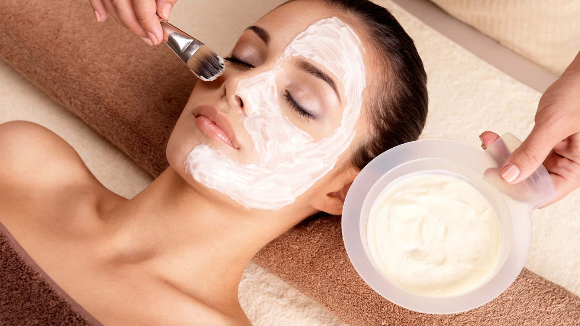 Natural and Eco-Friendly Facial Treatments